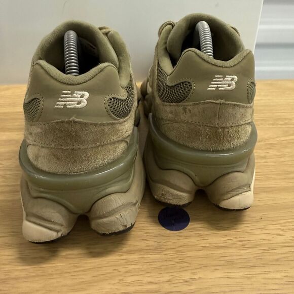 New Balance 9060 Covert Green Dark Stoneware U9060JGC Men's Size 9 Women's 10.5 - Picture 4 of 5